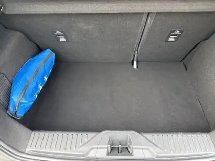 Photo 8 Ford Fiesta Gén. V Ph1 Evo Cool & Connect 5