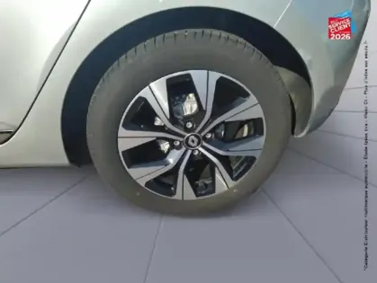 Photo 9 Renault Clio Gén. V (BJA) Ph1 NG Equilibre 5