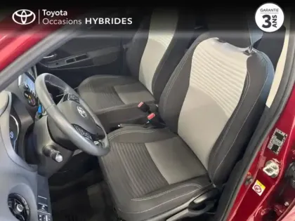 Photo 10 Toyota Yaris Gén. III Ph3 Dynamic 5