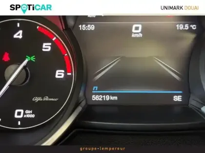 Photo 13 Alfa Romeo Stelvio  2.2 Diesel 210ch Ti Q4 AT8 MY22