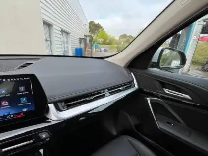 Photo 15 BMW X1  sDrive18d 150ch xLine First Edition