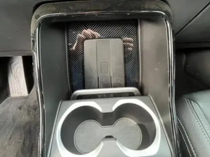 Photo 13 BMW X1  sDrive18d 150ch xLine First Edition