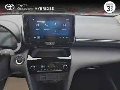 Photo 14 Toyota Yaris Gén. I Ph1 NG Dynamic 5