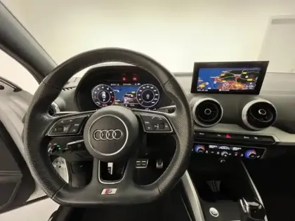 Photo 6 Audi Q2  35 TFSI 150ch  S line S tronic 7