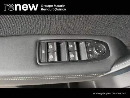 Photo 15 Renault Symbioz  1.6 E-Tech full hybrid 145ch Iconic