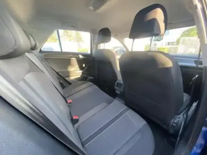 Photo 13 Volkswagen T-roc  1.0 TSI 110ch Life