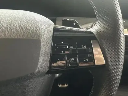 Photo 8 Opel Astra Gén. VI Ph1 GS 5