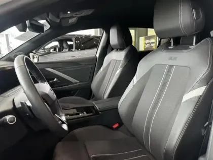 Photo 5 Opel Astra Gén. VI Ph1 GS 5