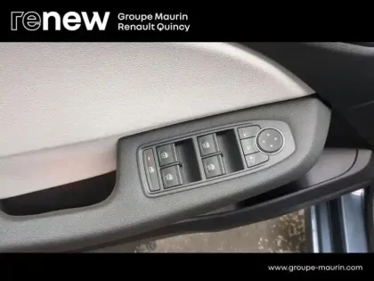 Photo 10 Renault Clio  1.6 E-Tech hybride 140ch Intens -21N