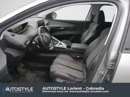 Photo 12 Peugeot 5008 Gén. II Ph1 Allure 5