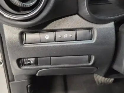 Photo 14 Nissan Juke Gén. II (F16) Ph1 Evo Tekna 5