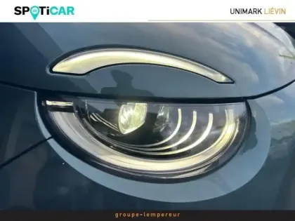 Photo 7 Fiat 500 Gén. II Ph1 MY25 Giorgio Armani C. Ed 3