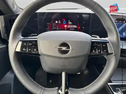 Photo 11 Opel Astra  Sports Tourer 1.6 Turbo 180ch Hybrid GS BVA8