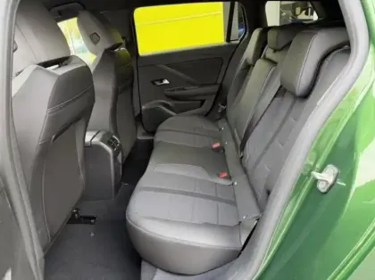 Photo 10 Opel Astra Gén. III Ph2 GS 5