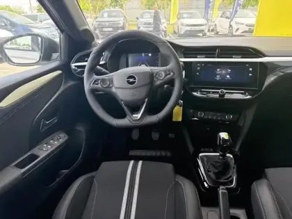 Photo 14 Opel Corsa  1.2 Turbo 100ch GS