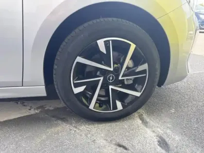 Photo 11 Opel Corsa  1.2 Turbo 100ch GS