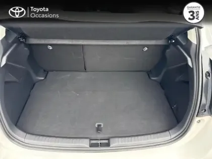 Photo 9 Toyota Yaris Gén. IV Ph1 NG Dynamic Business 5