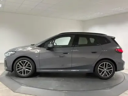 Photo 14 BMW Serie 2 Série 2 ActiveTourer 220d 163ch M Sport DKG7