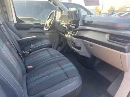 Photo 10 Ford Custom Gén. II Ph1 Sport 1