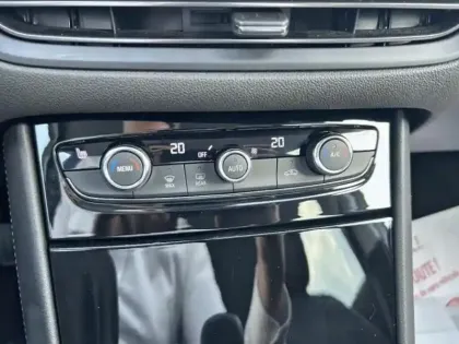 Photo 13 Opel Grandland  1.2 Turbo 130ch GS