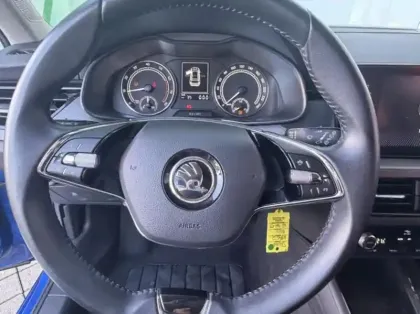 Photo 13 Skoda Kamiq  1.0 TSI Evo 110ch Ambition