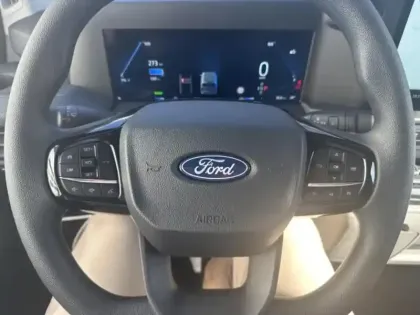 Photo 14 Ford Custom Gén. II Ph1 Trend 1