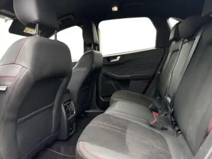 Photo 7 Ford Kuga Gén. III Ph2 ST-Line X 5