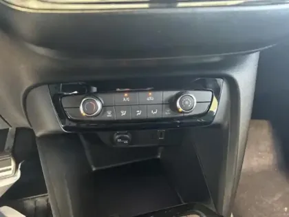 Photo 14 Opel Corsa  1.2 Turbo Hybrid 110ch GS e-DCT6