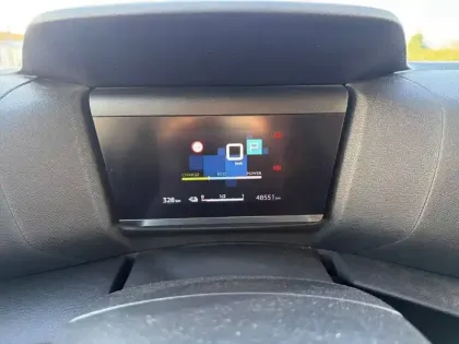 Photo 9 Citroën C4 e- 136 ch Automatique