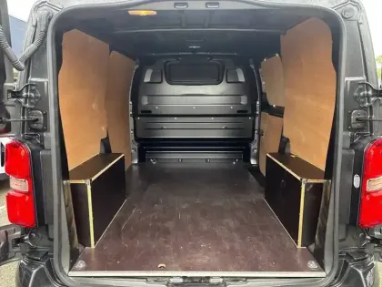 Photo 29 Peugeot Expert Gén. III Ph2 Base 4