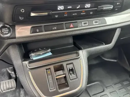 Photo 37 Peugeot Expert Gén. III Ph2 Base 4