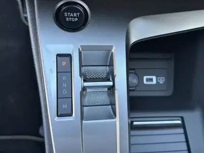 Photo 13 Peugeot 408  Hybrid 145 e-DCS6