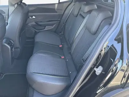 Photo 11 Peugeot 408  Hybrid 145 e-DCS6