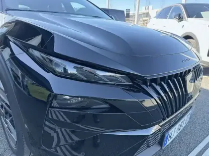 Photo 15 Peugeot 408  Hybrid 145 e-DCS6