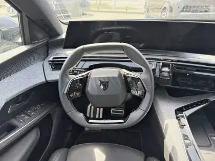 Photo 8 Peugeot 3008  Electrique 325 ch 4x4 73 kWh