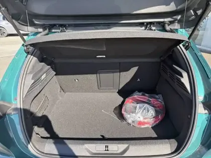 Photo 5 Peugeot 308  Electrique 55 kWh 156ch