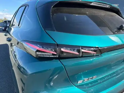 Photo 16 Peugeot 308  Electrique 55 kWh 156ch