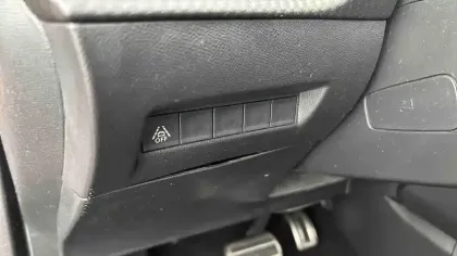 Photo 105 Peugeot 2008  PureTech 130 S&S EAT8