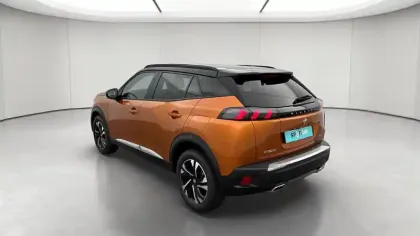 Photo 83 Peugeot 2008  PureTech 130 S&S EAT8