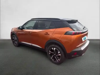 Photo 60 Peugeot 2008  PureTech 130 S&S EAT8