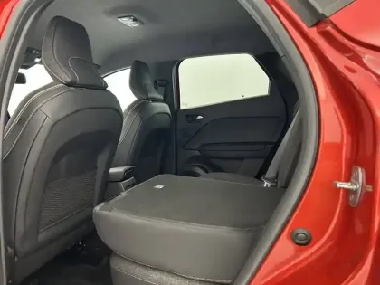 Photo 26 Renault Captur  E-Tech full hybrid 145 ch