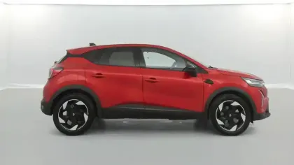 Photo 10 Renault Captur  E-Tech full hybrid 145 ch