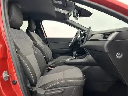 Photo 23 Renault Captur  E-Tech full hybrid 145 ch