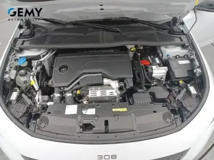 Photo 32 Peugeot 308  Hybrid 136 e-DCS6