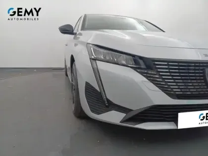 Photo 40 Peugeot 308  Hybrid 136 e-DCS6