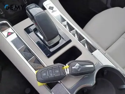 Photo 17 DS DS 7 Gén. I Ph1 Opera 5