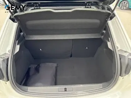 Photo 59 Peugeot 208  Electrique 50 kWh 136ch