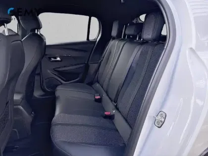 Photo 9 Peugeot 208 Gén. II Ph1 NG GT 5