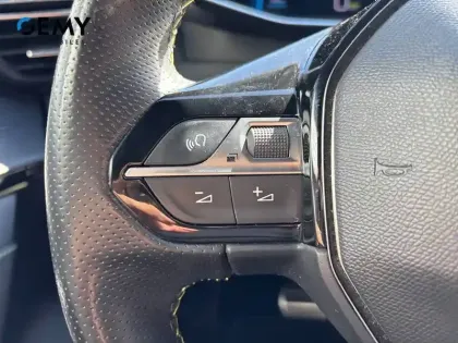 Photo 76 Peugeot 208  Electrique 50 kWh 136ch