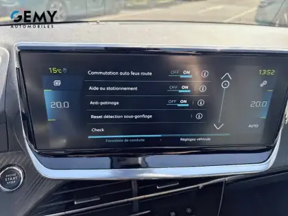 Photo 16 Peugeot 208 Gén. II Ph1 NG GT 5